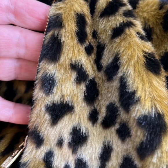 Women’s Calvin Klein faux animal print fur vest front zipper SZ M - Picture 8 of 9